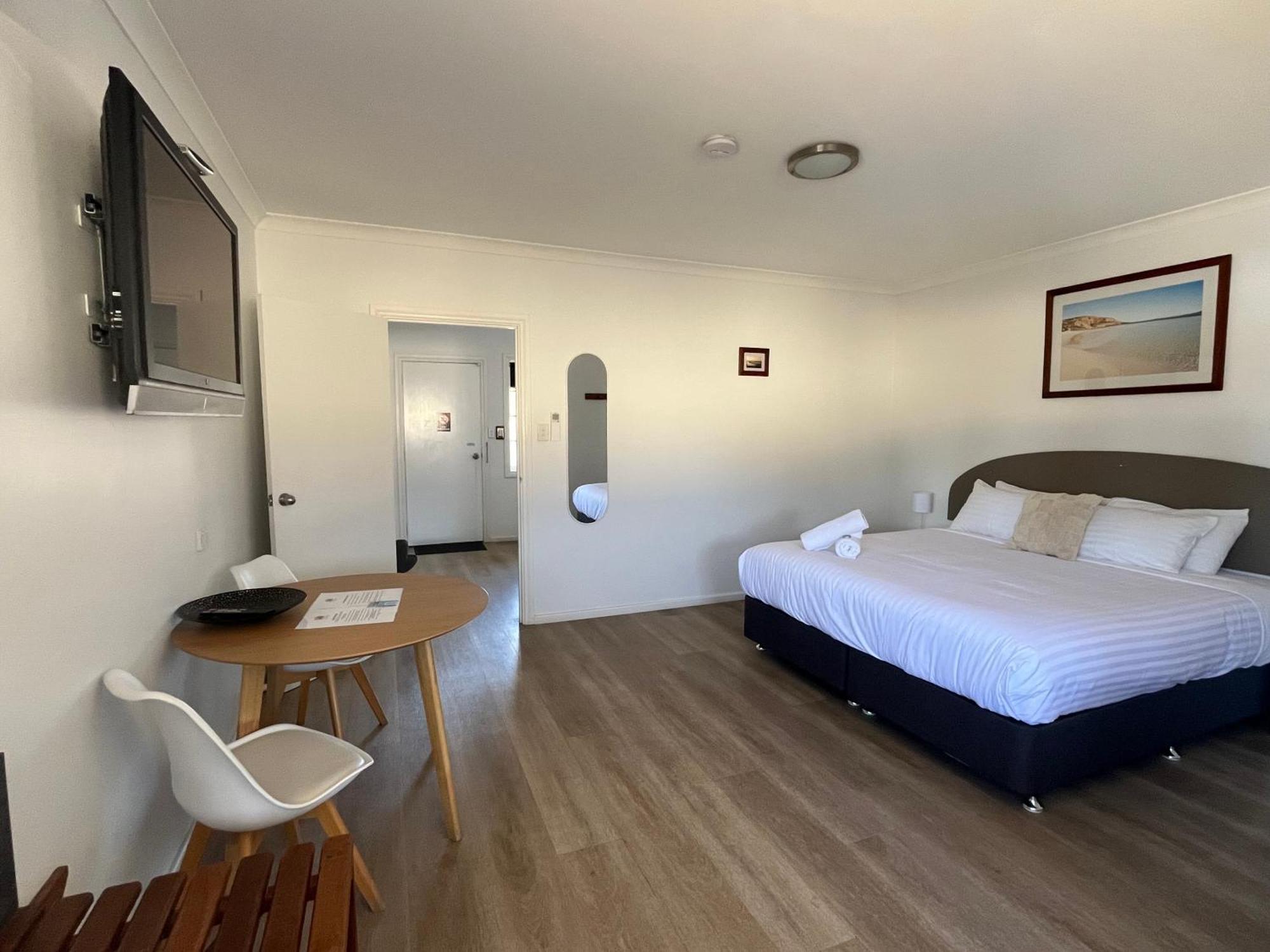 אספראנסה Clearwater Motel Apartments מראה חיצוני תמונה