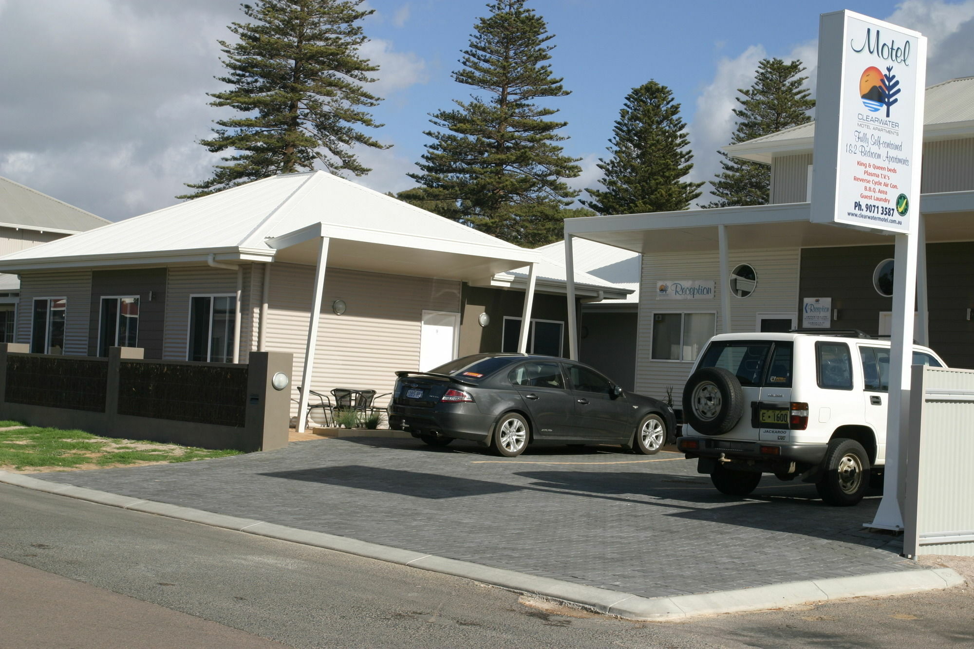 אספראנסה Clearwater Motel Apartments מראה חיצוני תמונה